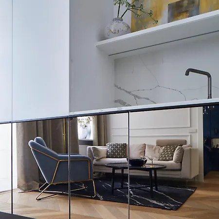 Koszykowa 49a -central With Garage