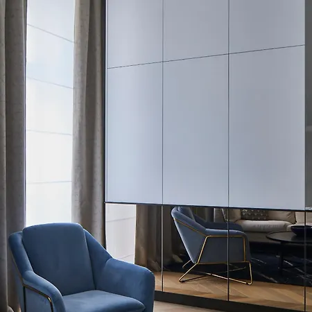 Lägenhet Koszykowa 49a -central With Garage Warszawa