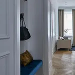 Lejlighed Koszykowa 49a -central With Garage *